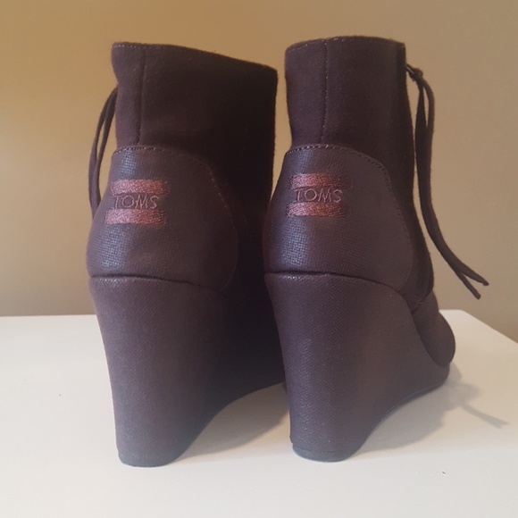 TOMS Zipper Wedge Booties - Picture 2 of 3